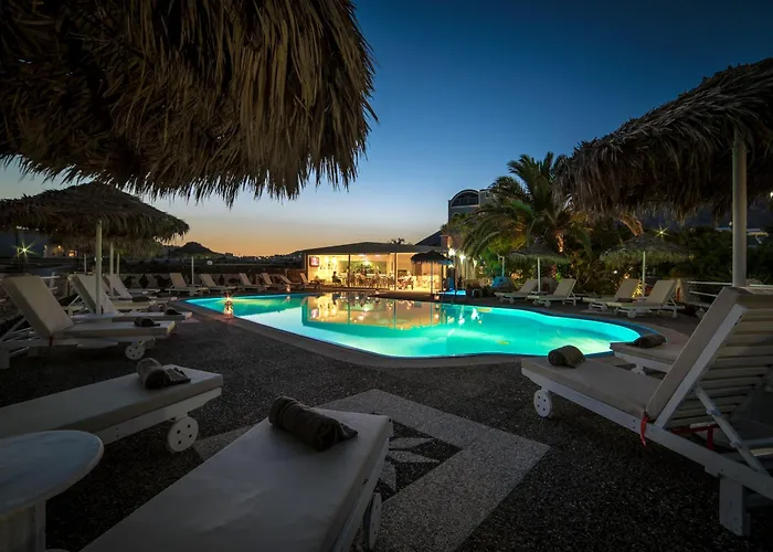 Pantheon Apartahotel 4*