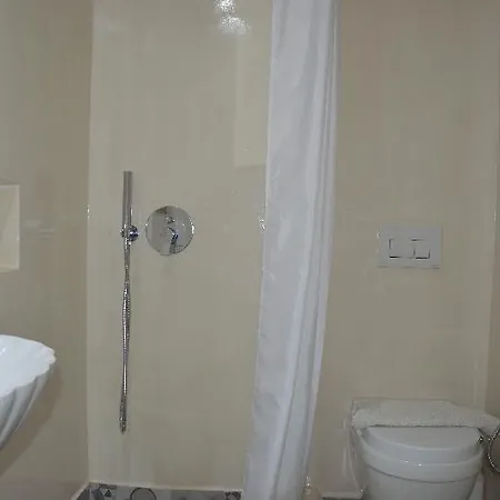 Pantheon 4* Agios Georgios (Santorini)