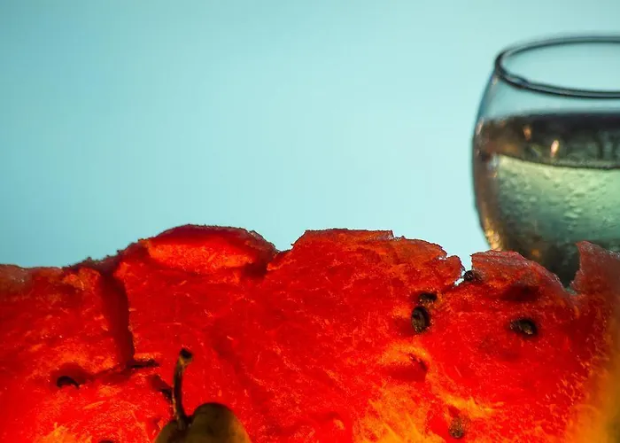 Pantheon מלון דירות 4*