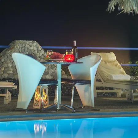 Pantheon Apartahotel 4*