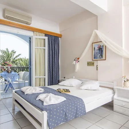 Apartahotel Pantheon Agios Georgios (Santorini)