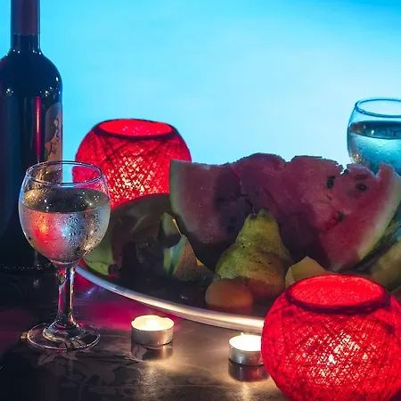 מלון דירות Pantheon Agios Georgios (Santorini)