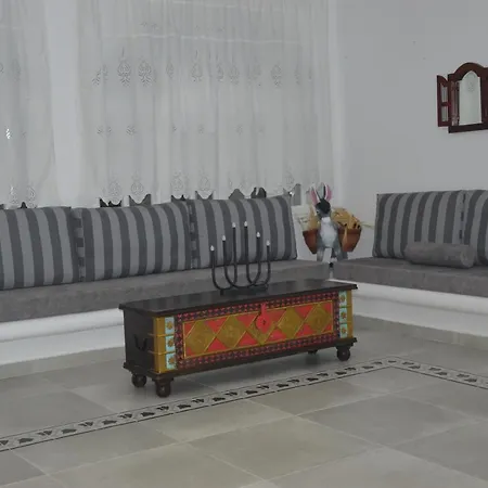 Pantheon Apartahotel 4*