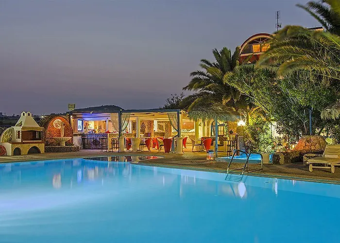 شقة فندقية Pantheon Agios Georgios (Santorini)