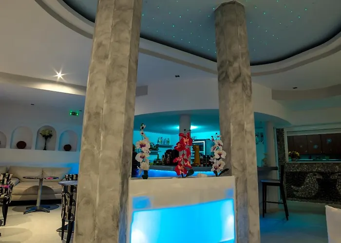 شقة فندقية Pantheon Agios Georgios (Santorini)