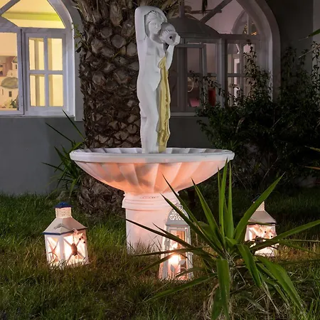 公寓式酒店 Pantheon 4*