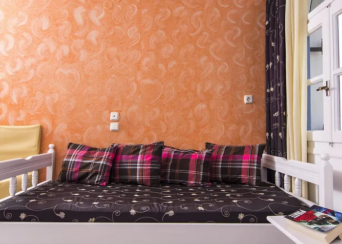 Pantheon Hotel apartamentowy Agios Georgios (Santorini)