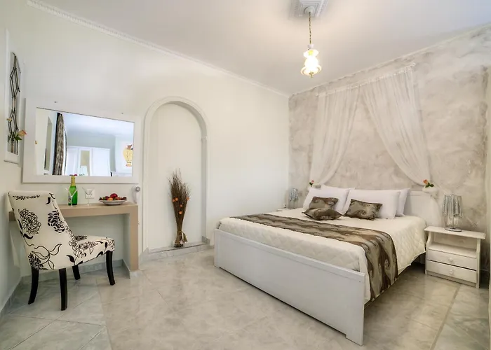 Appart hôtel Pantheon 4*