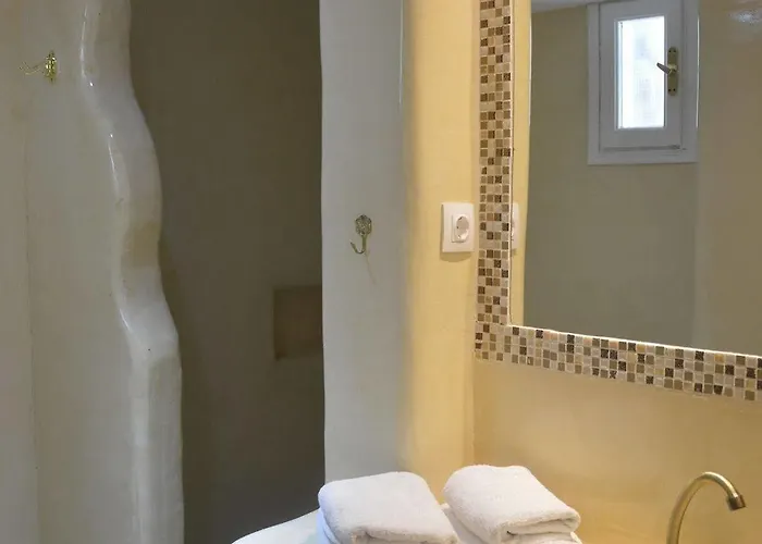 Hotel apartamentowy Pantheon